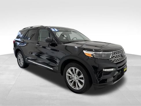 Used 2023 Ford Explorer Limited image 7