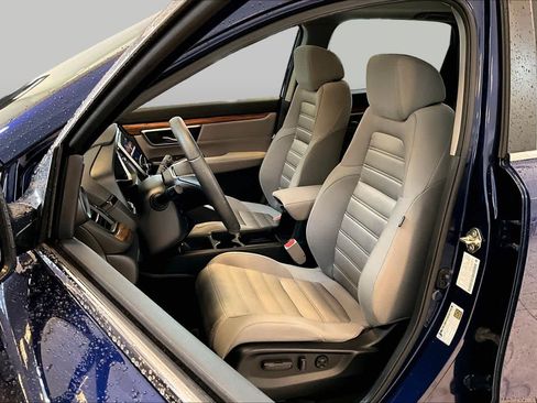 Used 2019 Honda CR-V EX image 9