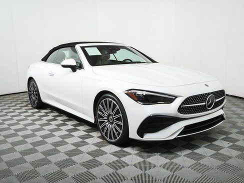 Used 2024 Mercedes-Benz CLE 300 4MATIC Cabriolet image 26
