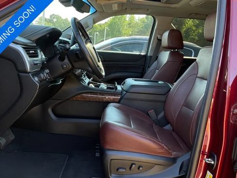 Used 2020 Chevrolet Tahoe Premier w/ Premier Plus Edition AWD/4WD image 2