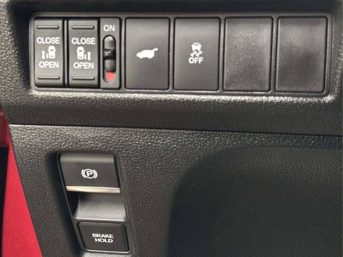 Used 2025 Honda Odyssey Sport-L image 37
