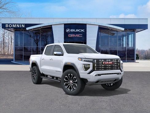 New 2026 GMC Canyon Denali image 2