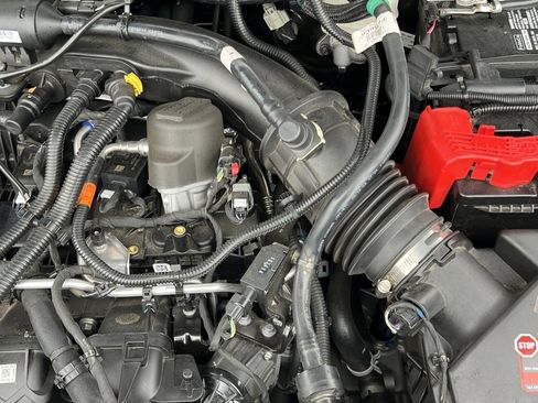 Used 2023 Ford Maverick Lariat w/ Lariat Luxury Package image 40