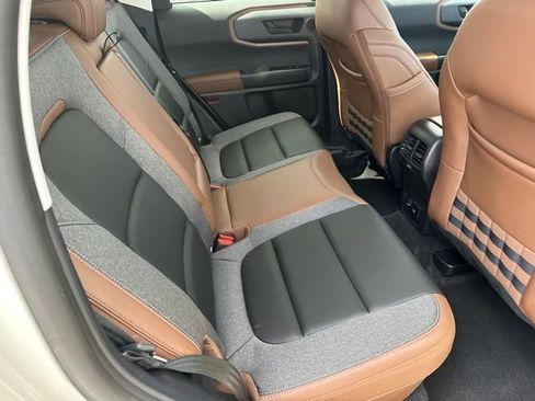 Used 2024 Ford Bronco Sport Outer Banks w/ Tech Package image 9