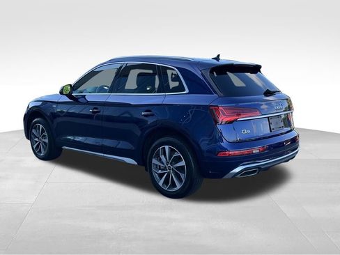 Used 2023 Audi Q5 2.0T Premium w/ Convenience Package AWD/4WD image 4