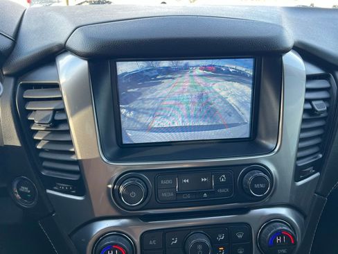 Used 2019 Chevrolet Tahoe LT image 39