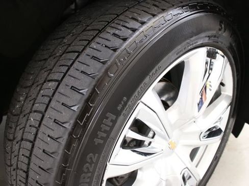 Used 2021 Chevrolet Tahoe High Country w/ Premium Package AWD/4WD image 33