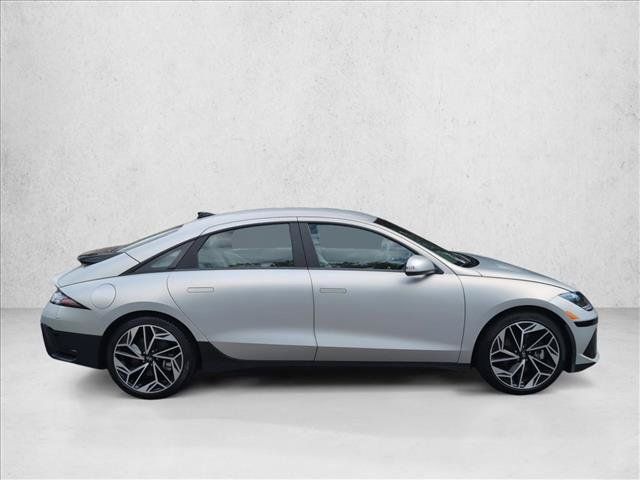 Used 2025 Hyundai Ioniq 6 SEL AWD/4WD image 4