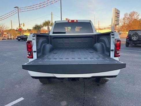New 2026 RAM 2500 Big Horn AWD/4WD image 20