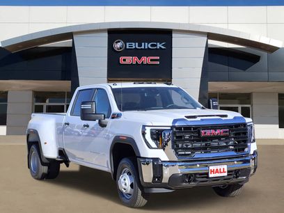 New 2026 GMC Sierra 3500 Pro w/ 1SA Pro Safety Plus Package
