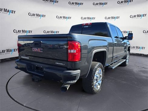 Used 2019 GMC Sierra 2500 Denali w/ Duramax Plus Package image 5