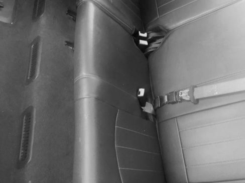 Used 2015 Buick Enclave Leather image 19