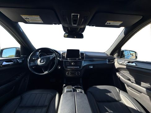 Used 2018 Mercedes-Benz GLE 350 w/ Premium 1 Package image 15