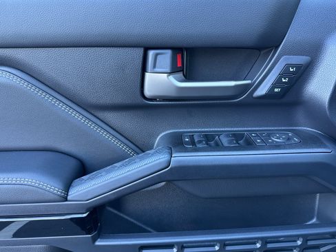 New 2025 Toyota 4Runner Limited image 13