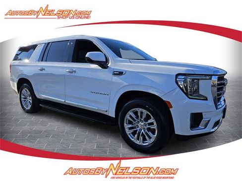 Used 2024 GMC Yukon XL SLT image 1