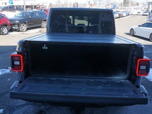 Used 2021 Jeep Gladiator Overland image 47