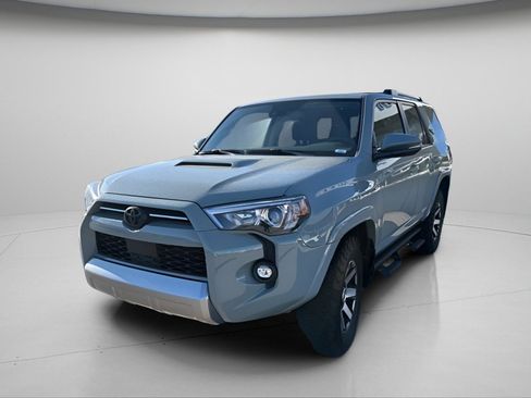 Used 2022 Toyota 4Runner TRD Off-Road Premium w/ Moonroof Package image 4