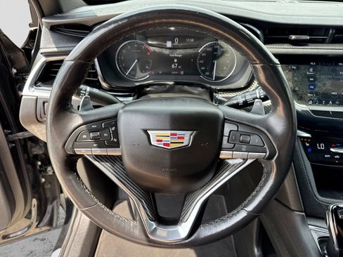 Used 2024 Cadillac XT6 Sport AWD/4WD image 27