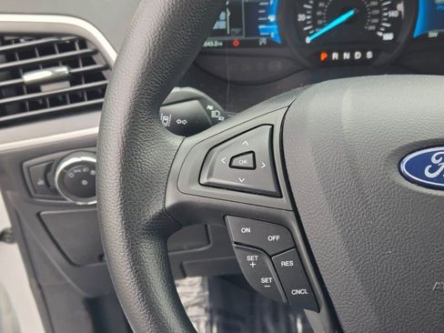 Used 2024 Ford Edge SE image 29