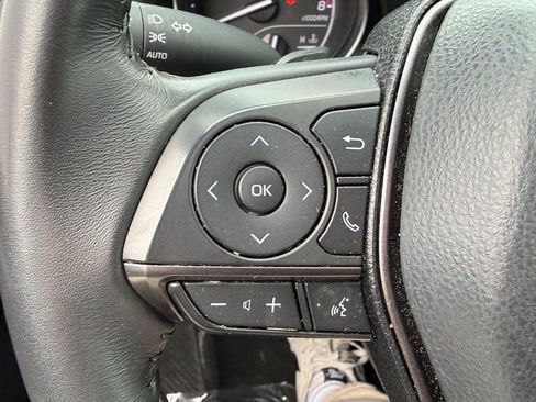 Used 2024 Toyota Camry SE image 17