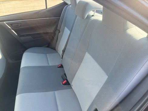 Used 2015 Toyota Corolla L image 16