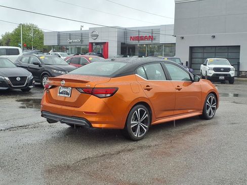 Used 2023 Nissan Sentra SR w/ SR Premium Package image 6