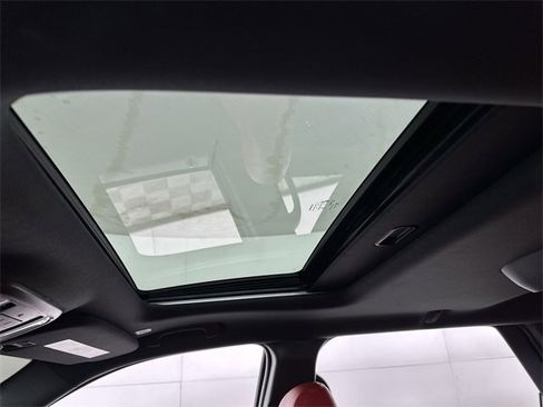 Used 2024 Dodge Durango R/T image 19