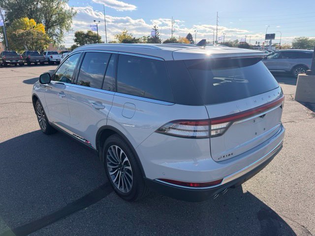 Used 2023 Lincoln Aviator Reserve w/ Equipment Group 201A AWD/4WD image 8