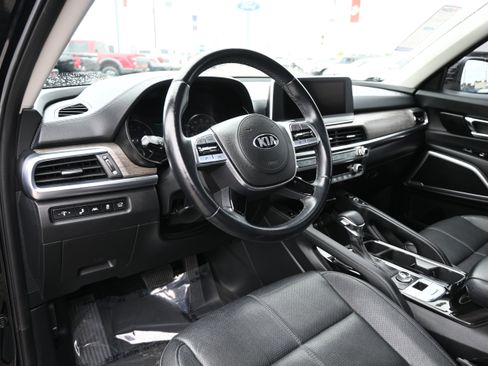 Used 2021 Kia Telluride EX w/ EX Premium Package image 13