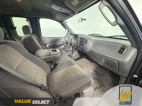 Used 2003 Ford F150 XLT RWD image 8