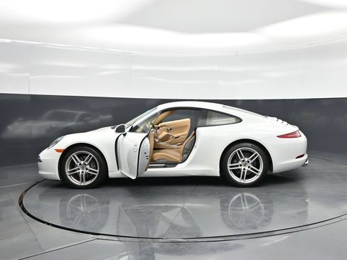 Used 2013 Porsche 911 Carrera RWD image 25