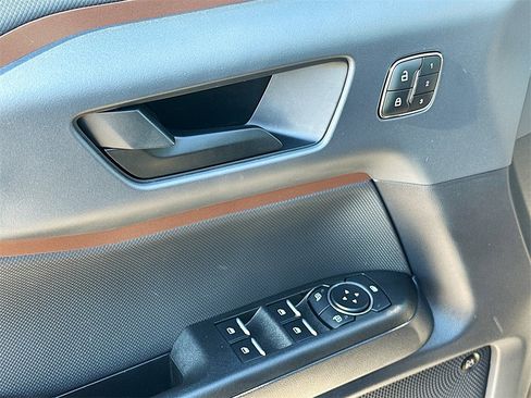 Certified 2024 Ford Bronco Sport Outer Banks w/ Tech Package image 21