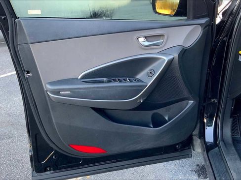 Used 2018 Hyundai Santa Fe Sport w/ 2.4L Value Package 02 image 20