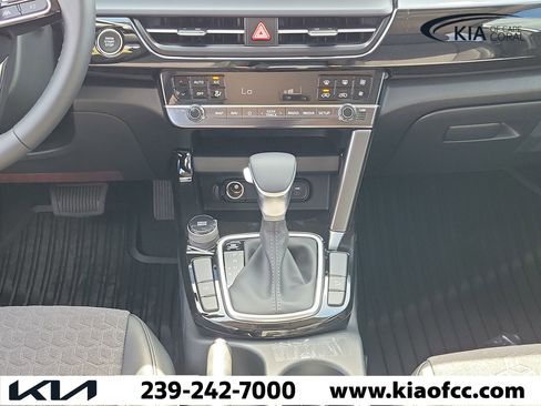 New 2026 Kia Seltos S FWD image 18