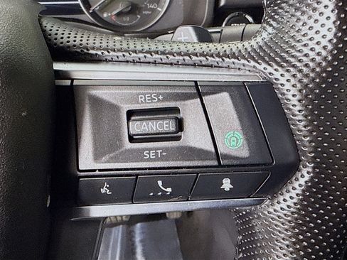 Used 2022 Mitsubishi Outlander SE image 15