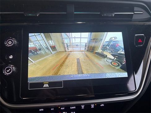 Used 2023 Chevrolet Bolt LT image 21