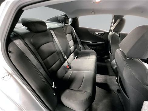 Used 2021 Chevrolet Malibu RS FWD image 23