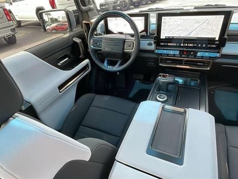 Used 2024 GMC Hummer EV 3X w/ Omega Edition image 28