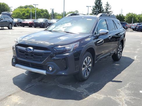 Used 2025 Subaru Outback Touring XT w/ Popular Package #2 image 23