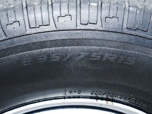 Used 2018 Nissan Frontier S RWD image 35