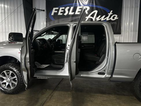 Used 2022 RAM 2500 Big Horn w/ Level C Equiment Group AWD/4WD image 13