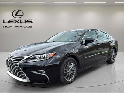 Used 2018 Lexus ES 350 w/ Premier Package