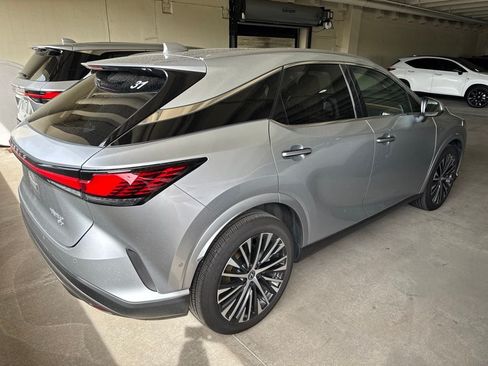 Used 2025 Lexus RX 350 Premium Plus w/ Convenience Package AWD/4WD image 3