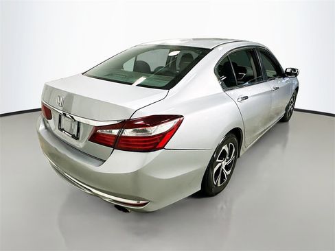 Used 2016 Honda Accord LX image 8
