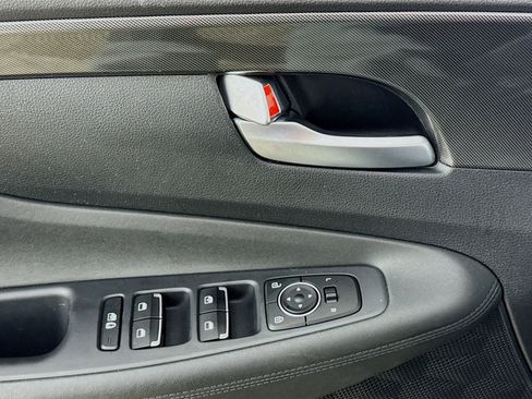 Used 2023 Hyundai Santa Fe SE image 19