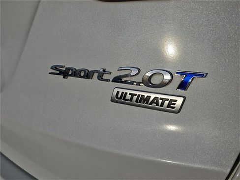 Used 2018 Hyundai Santa Fe Sport image 4