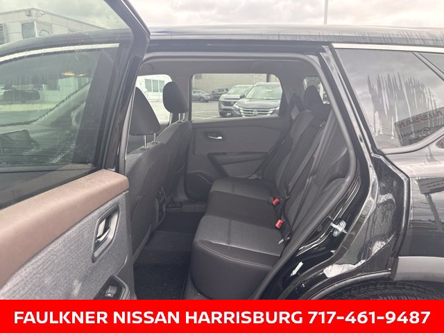 Certified 2023 Nissan Rogue SV AWD/4WD image 11