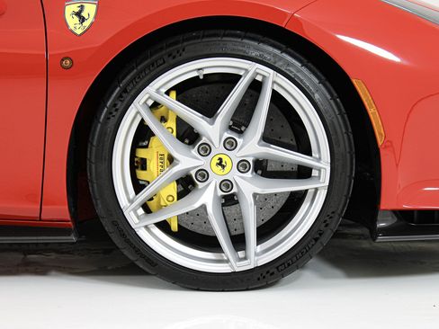 Certified 2019 Ferrari 488 Pista Spider RWD image 25
