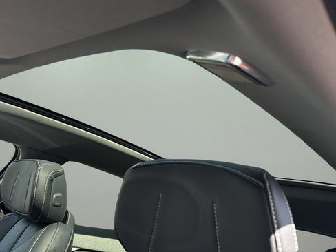 Certified 2025 Cadillac Optiq Sport 2 w/ LPO, Floor Liner Package AWD/4WD image 15