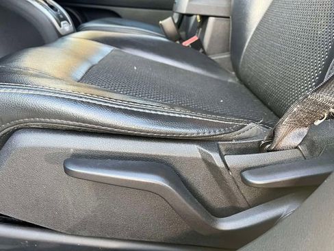 Used 2017 Jeep Compass Latitude image 19